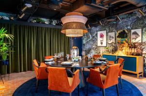 Posezení v ubytování YOTEL Manchester Deansgate