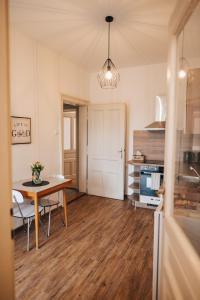Fotografie z fotogalerie ubytování Apartment 1935, Olomouc Pavlovičky v destinaci Olomouc