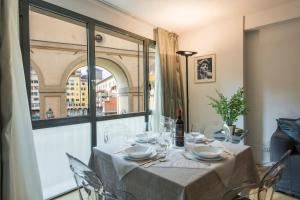 Kép Vasari Suite Florence next to Pontevecchio szállásáról Firenzében a galériában