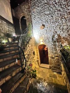 Φωτογραφία από το άλμπουμ του Hani i Xheblatit σε Berat
