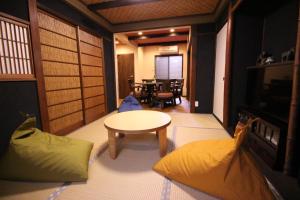 Ruang duduk di ゲストハウス　京粋庵　東福寺