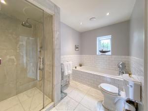 Vonios kambarys apgyvendinimo įstaigoje Spring House, Aldeburgh A luxurious place to stay
