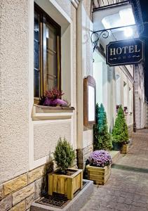 Budova, kde se hotel nachází
