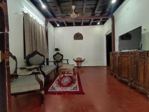 Televisyen dan/atau pusat hiburan di SuKun Heritage