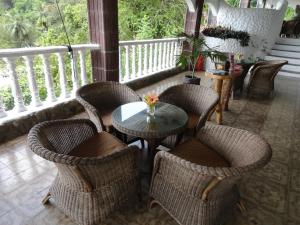 Uma varanda ou terraço em Lazare Picault Hotel