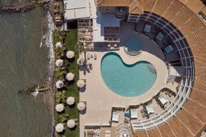 The swimming pool at or close to Windmill Bay Hotel