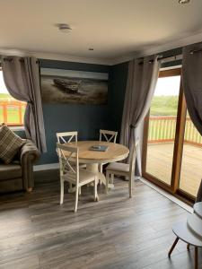 Gallery image of Riverside Chalet Borve Isle of Lewis in Borve