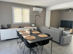 Gallery image of Les appartements du Carnot - Terrasses et Jardins in La Rochelle