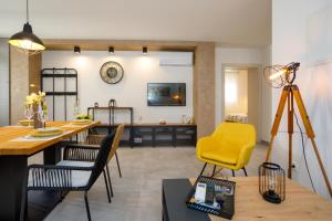 Gallery image of New&Modern apartment Dora in Vrh