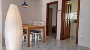 Kép Apartamento renovado en Barrio de los Pescadores szállásáról Rosesben a galériában