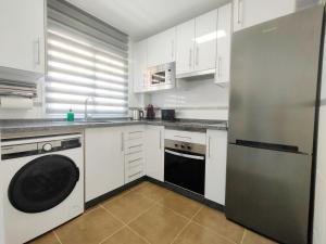 Küche/Küchenzeile in der Unterkunft Casa Sócrates by Spainsunrentals