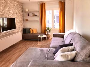 Posedenie v ubytovaní Beautiful view apartment with garage space