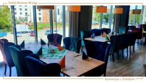 Reštaurácia alebo iné gastronomické zariadenie v ubytovaní Park Hotel & Restauracja Browar Brzeg