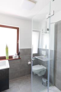 Fotografie z fotogalerie ubytování Lahn-Living III - Modernes Design - Zentrale Lage nahe Rhein und Martinsburg v destinaci Lahnstein