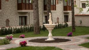 Galeriebild der Unterkunft Balturk Garden Sapanca Hotel in Sapanca
