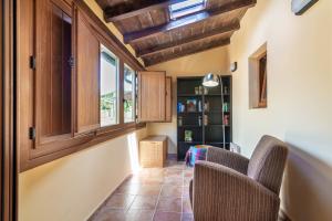 Część wypoczynkowa w obiekcie URIBE-ENEA Casa sola con amplio patio en Elciego con visita a bodega, siempre sujeta a disponibilidad