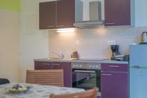 Kuchyňa alebo kuchynka v ubytovaní Apartment Kirby