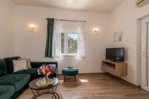 Imagen de la galería de Apartments Fani, en Trogir