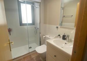 Łazienka w obiekcie Apartamento con encanto en el Pirineo