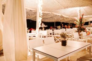 Restoran ili drugo mesto za obedovanje u objektu Hotel Samaras Beach