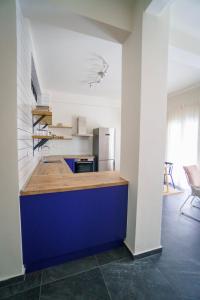 A kitchen or kitchenette at Gorgeous Apartment in the city center