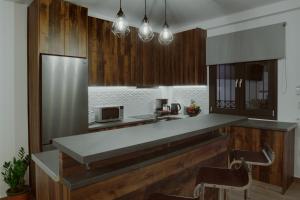 A kitchen or kitchenette at Villa Etoile