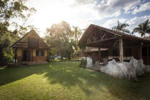 Κήπος έξω από το Rancho Hanna - Pousada, Camping e Comidaria