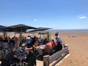 Hostia v ubytovaní Résidence Fort de l'Eve - T2 à 380m plage M Hulot et commerces - St Marc sur Mer idéal famille proche La Baule P0rnichet - Terrasse et parking privés