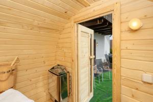 Galeriebild der Unterkunft Ferienhaus bei Zoe mit Sauna in Kirchheim