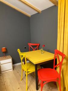Mynd úr myndasafni af Borjomi Yellow Hotel í Borjomi