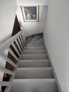 Fotografie z fotogalerie ubytování L'Appartement de la MAISON BLEUE v destinaci Villeréal