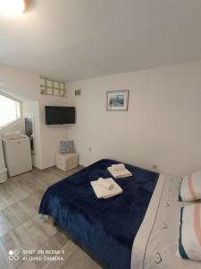 Postel nebo postele na pokoji v ubytování Apartments & room Ivica Split