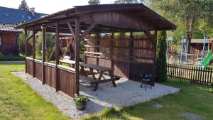 Imagen de la galería de Domki Przy Lesie, en Stegna 36 fotos más