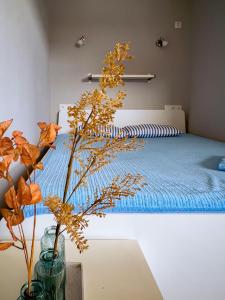 Tempat tidur dalam kamar di Traumblick-am-Meer-HAN-002
