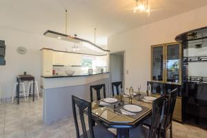 Η κουζίνα ή μικρή κουζίνα στο Anastasia Home +10 φωτογραφίες