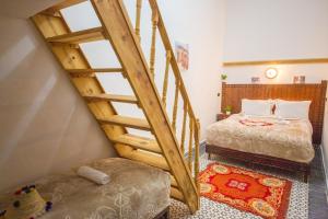 Postel nebo postele na pokoji v ubytování Riad Fes Basma