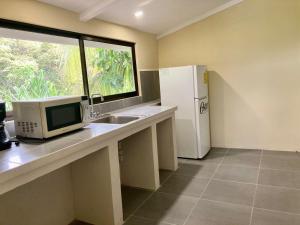 Gallery image of Cabinas Flamingo in Playa Flamingo