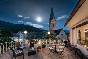 Nespecifikovaný výhled na hory nebo výhled na hory při pohledu z hotelu