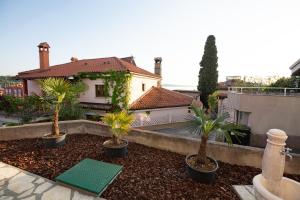 Zahrada ubytování Adriatic Bay Apartments