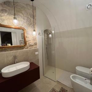 Koupelna v ubytování B&B Scicli La Casuzza