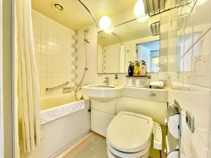 Koupelna v ubytování Chisun Hotel Yokohama Isezakicho