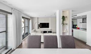 Gallery image of Water Front Luxury Family Apartment in Herzliya