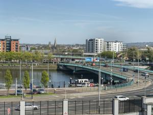 Nespecifikovaný výhled na destinaci Belfast nebo výhled na město při pohledu z apartmánu