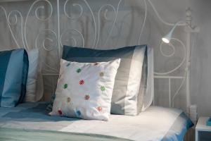 Кровать или кровати в номере Apartment del Bello Koper by Locap Group