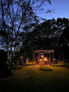 Gallery image of Secret Garden Glamping in Lymington