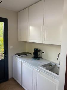 Billede fra billedgalleriet på Private room among a nice Garden - Jardin en valois i Magnac-sur-Touvre + 1 billede