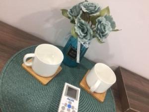 Příslušenství pro přípravu čaje a kávy v ubytování Hotel Classic Suites + 37 fotografií