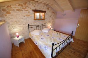 Postel nebo postele na pokoji v ubytování Mery Country House