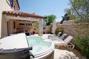 Patio nebo venkovní prostory v ubytování Mery Country House