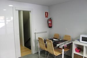 TV a/nebo společenská místnost v ubytování Apartamento Castillo de Arguedas